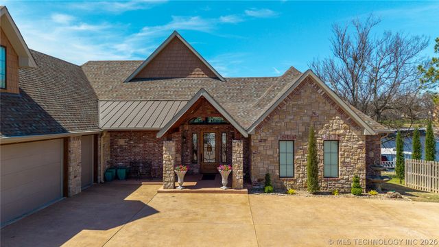 56281 E 305 Road, Afton, OK 74331