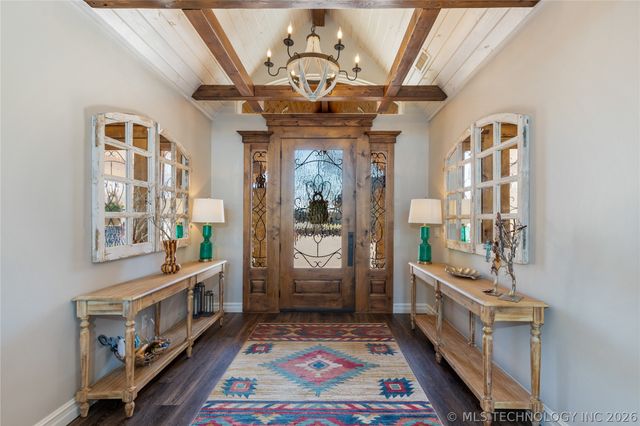 56281 E 305 Road, Afton, OK 74331