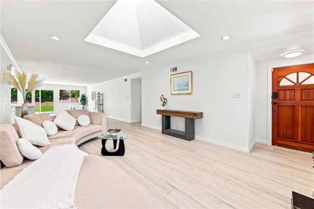 21206 Silver Cloud, Diamond Bar, CA 91765