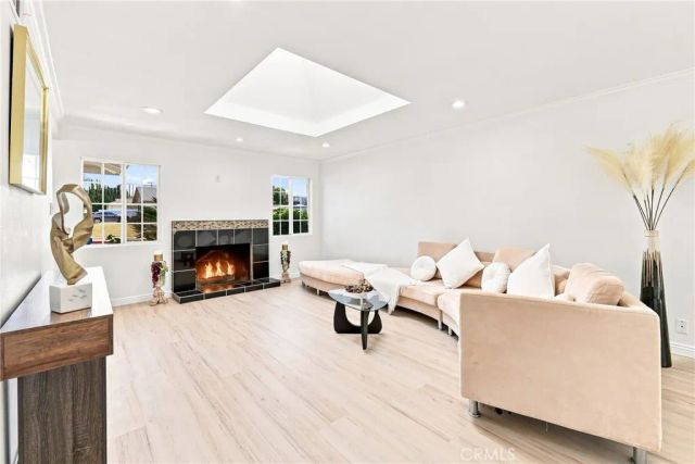 21206 Silver Cloud, Diamond Bar, CA 91765