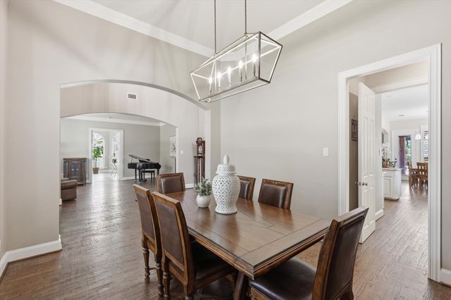 8980 Crockett Drive, Lantana, TX 76226
