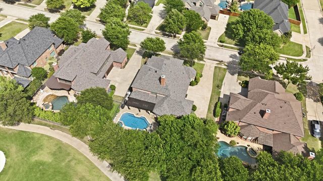 8980 Crockett Drive, Lantana, TX 76226