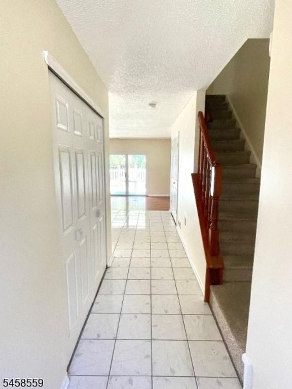 45 Townsend Ct, Franklin Twp., NJ 08823 — photo 5