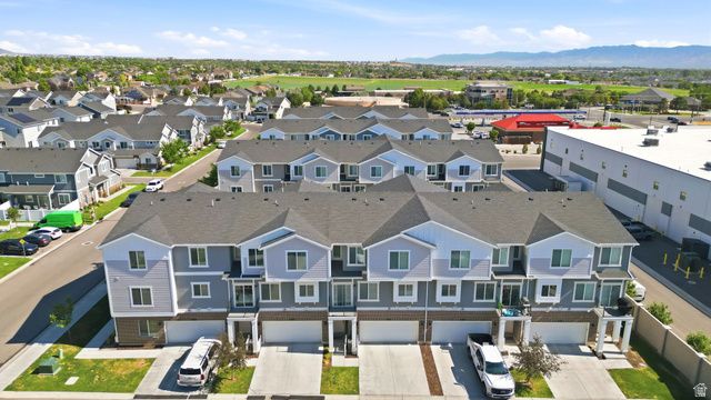 4218 W RAIL TRAIL LN, Riverton, UT 84096