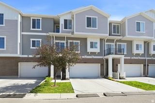 4218 W RAIL TRAIL LN, Riverton, UT 84096
