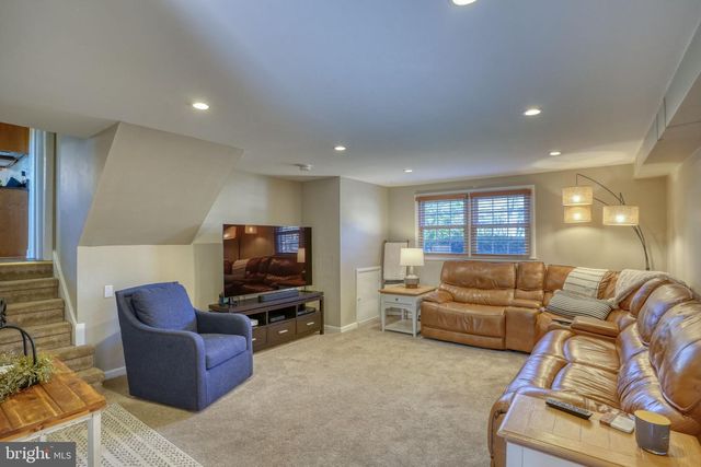 604 IVYDALE RD, Wilmington, DE 19803