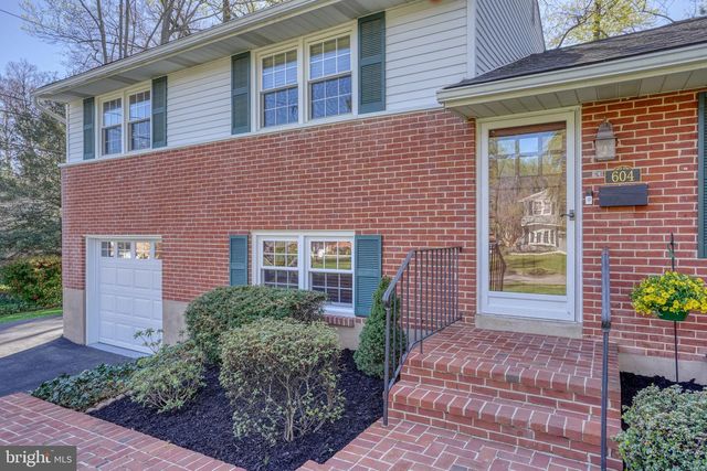 604 IVYDALE RD, Wilmington, DE 19803