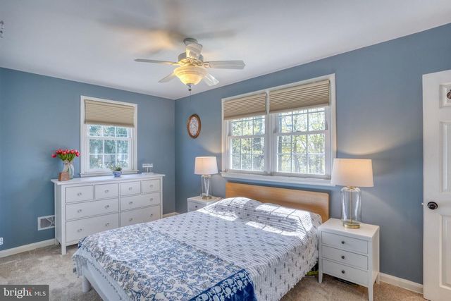 604 IVYDALE RD, Wilmington, DE 19803