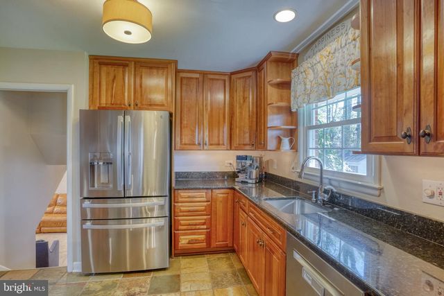 604 IVYDALE RD, Wilmington, DE 19803