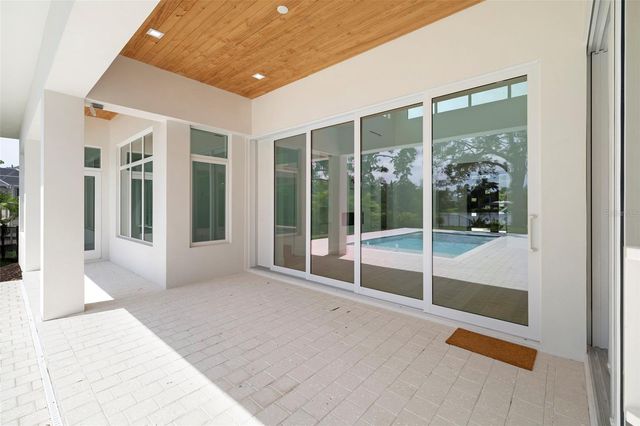4431 CAMINO REAL, Sarasota, FL 34231