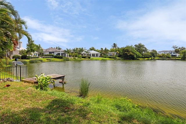 4431 CAMINO REAL, Sarasota, FL 34231