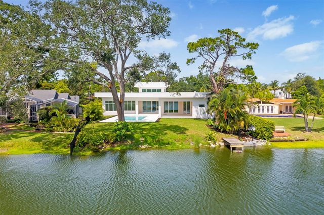 4431 CAMINO REAL, Sarasota, FL 34231