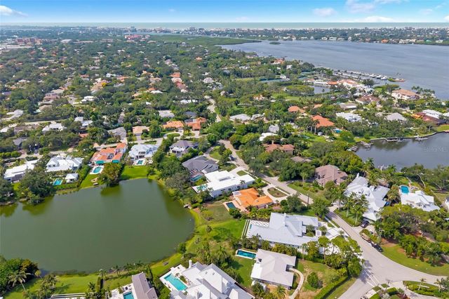 4431 CAMINO REAL, Sarasota, FL 34231
