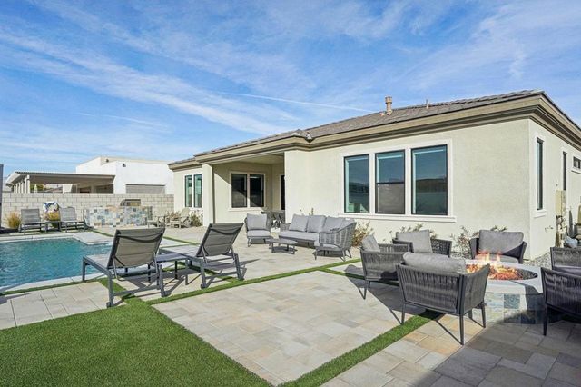 49853 Crescent, Palm Desert, CA 92211