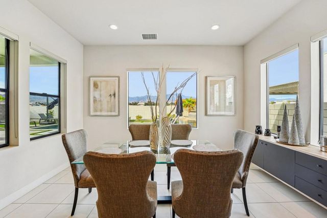 49853 Crescent, Palm Desert, CA 92211