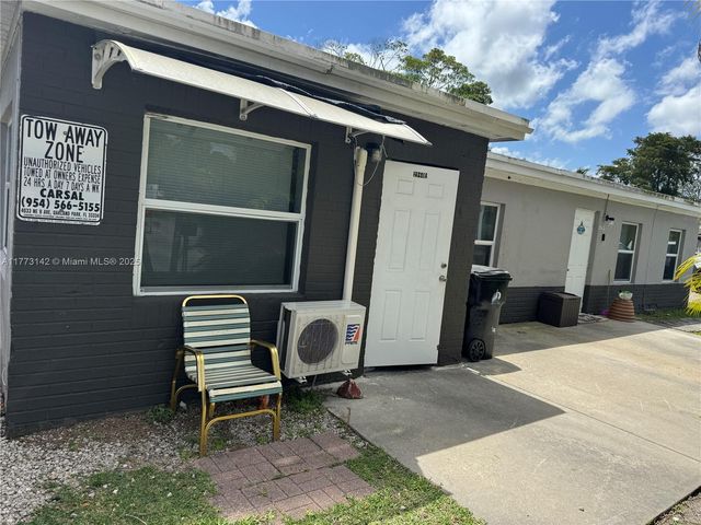 2960 SW 17th St, Fort Lauderdale, FL 33312
