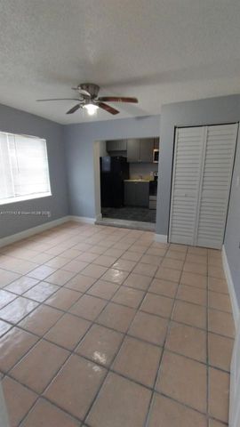 2960 SW 17th St, Fort Lauderdale, FL 33312