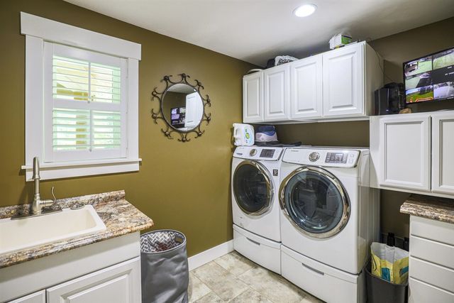 9434 84th Street, Alto, MI 49302