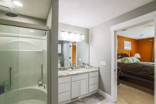 9434 84th Street, Alto, MI 49302