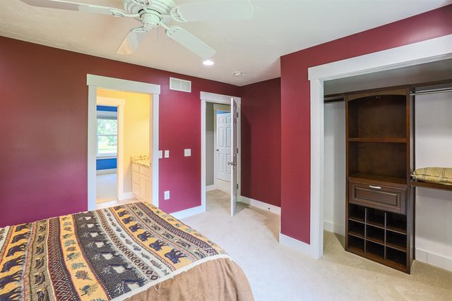 9434 84th Street, Alto, MI 49302