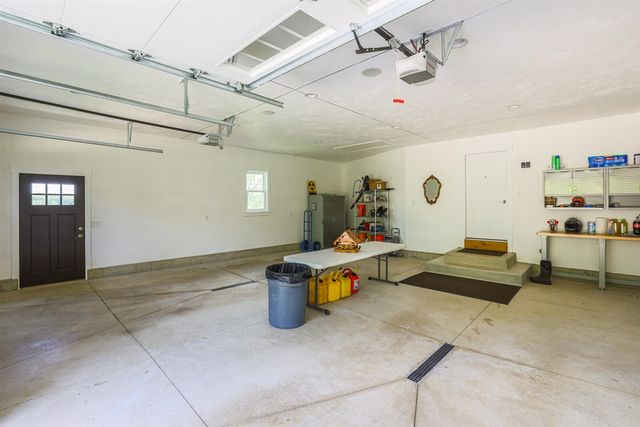 9434 84th Street, Alto, MI 49302