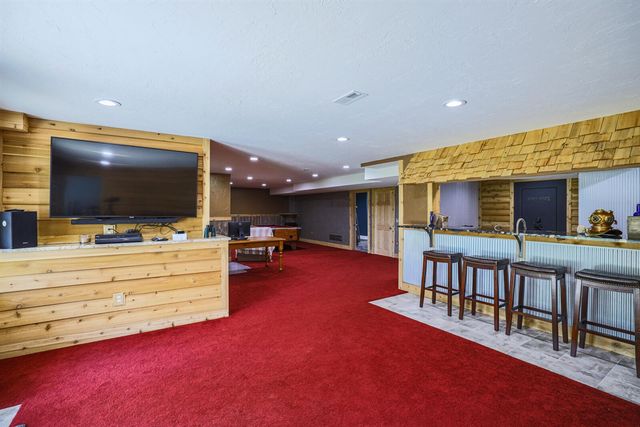 9434 84th Street, Alto, MI 49302