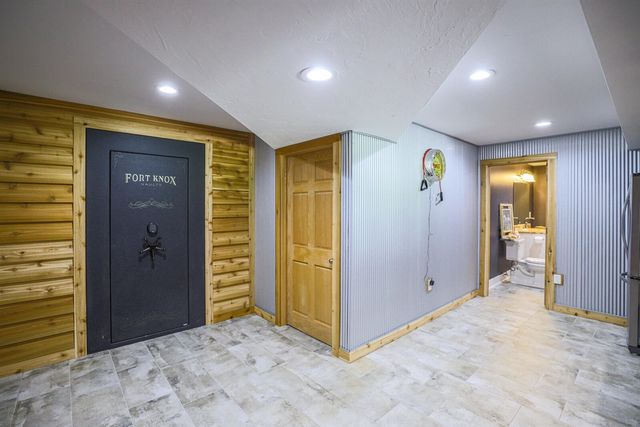 9434 84th Street, Alto, MI 49302