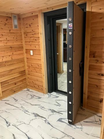 9434 84th Street, Alto, MI 49302