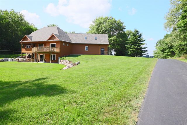 9434 84th Street, Alto, MI 49302