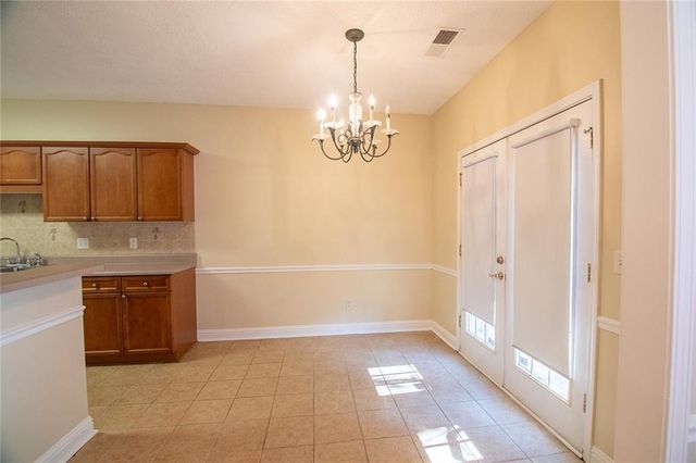 2545 Rosehill Circle, Lithia Springs, GA 30122