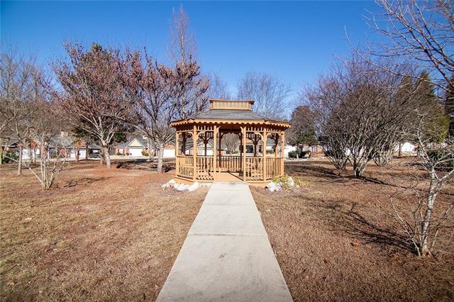 2545 Rosehill Circle, Lithia Springs, GA 30122