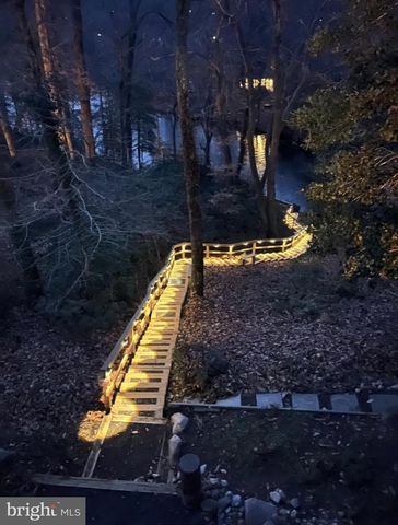 11469 CHAVES LN, Lusby, MD 20657