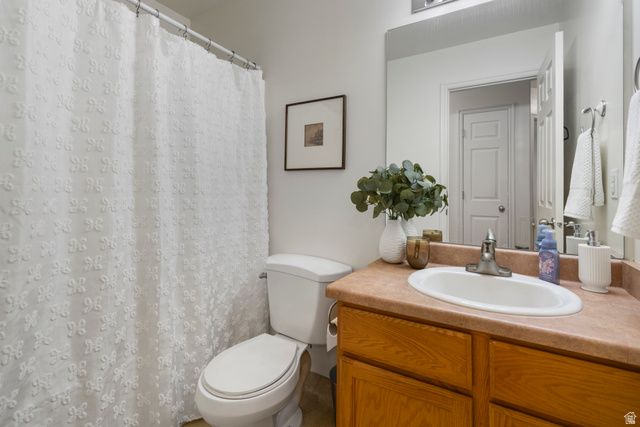 58 N COUNTRY BEND RD, Farmington, UT 84025