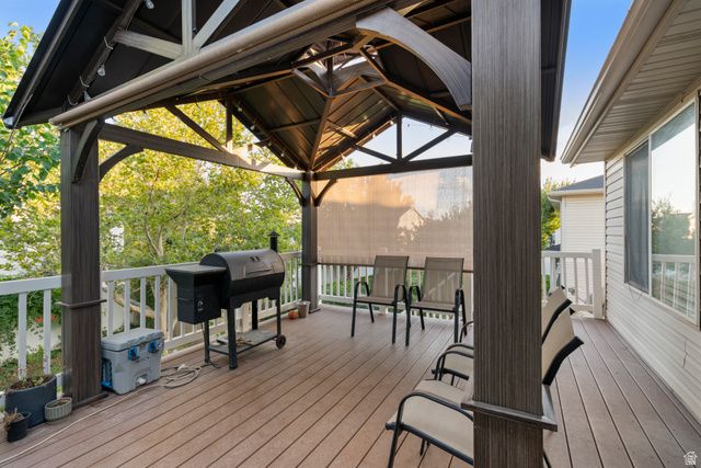 58 N COUNTRY BEND RD, Farmington, UT 84025
