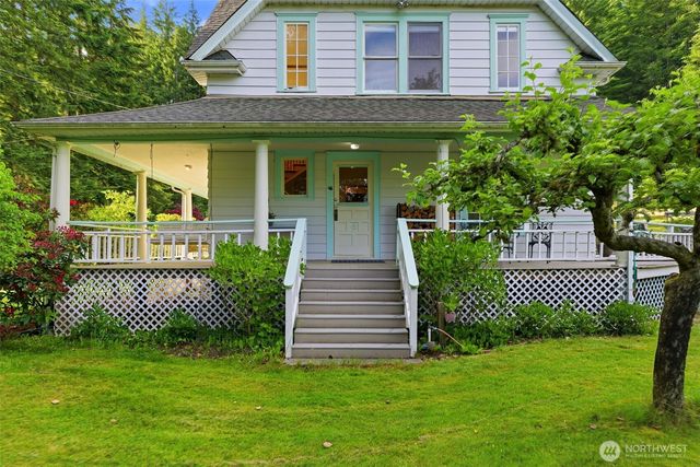 12835 Price Road SE, Olalla, WA 98359