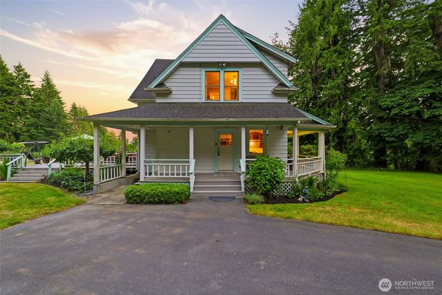 12835 Price Road SE, Olalla, WA 98359