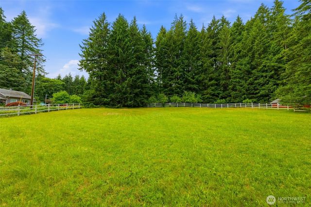 12835 Price Road SE, Olalla, WA 98359