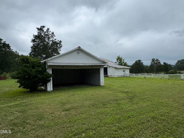 2200 N Nc 49 Highway, Burlington, NC 27217