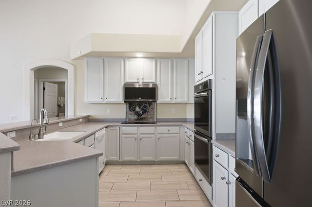 2034 Bobtail Circle, Henderson, NV 89012