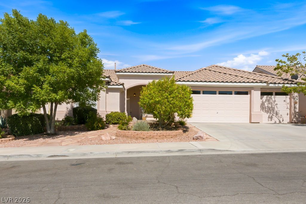 2034 Bobtail Circle, Henderson, NV 89012