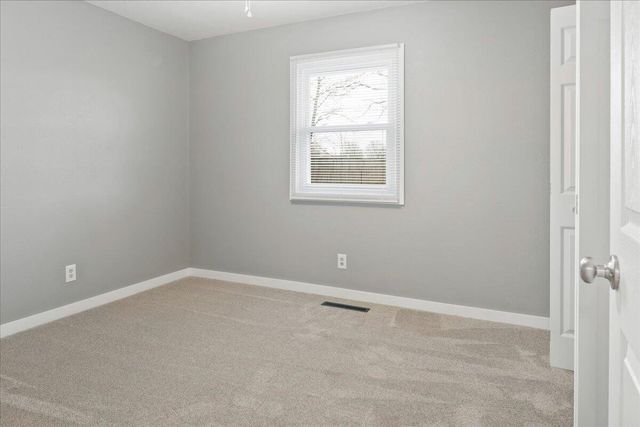 84 S Rock Ridge Street, Fair Grove, MO 65648