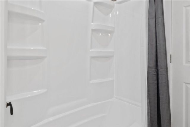 84 S Rock Ridge Street, Fair Grove, MO 65648