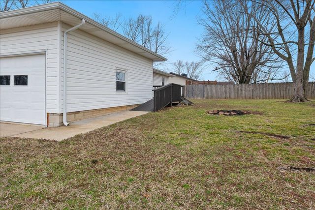 84 S Rock Ridge Street, Fair Grove, MO 65648