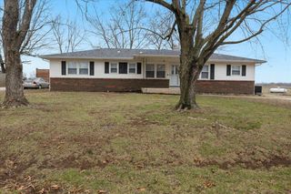 84 S Rock Ridge Street, Fair Grove, MO 65648