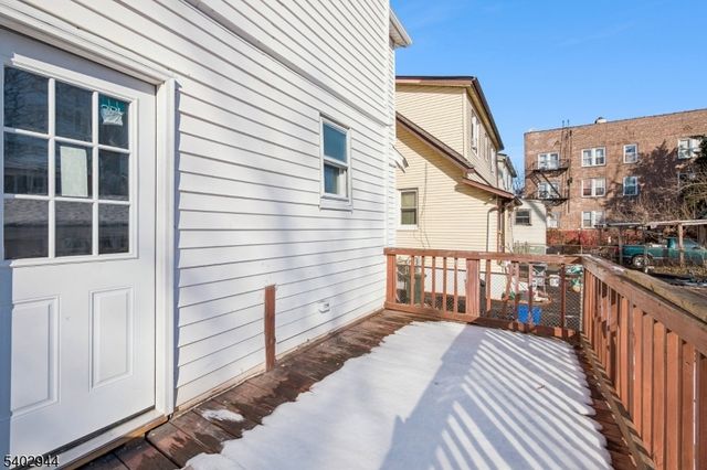 56 Osborne Pl, Irvington Twp., NJ 07111