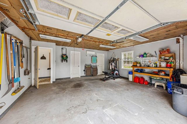 2834 Honey Hill Cir, Ridgeland, SC 29936