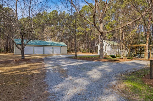 2834 Honey Hill Cir, Ridgeland, SC 29936