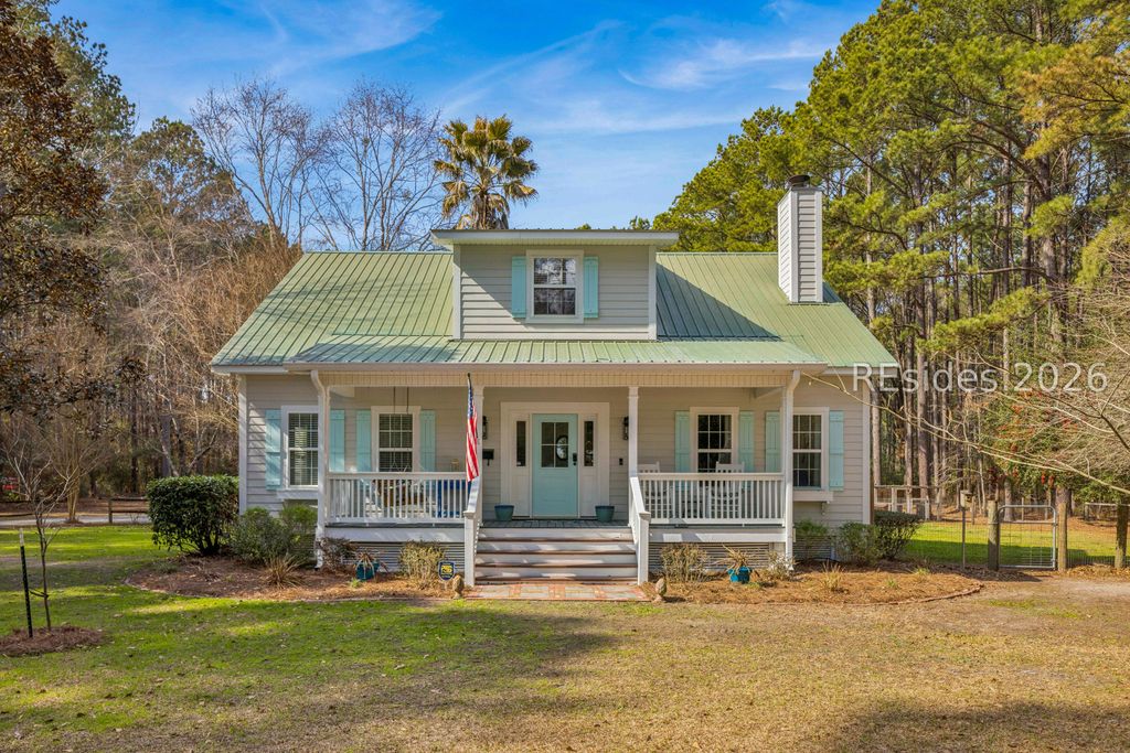 2834 Honey Hill Cir, Ridgeland, SC 29936