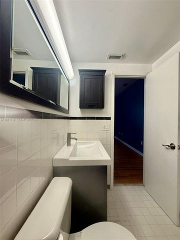 1127 Euclid Ave 203, Miami Beach, FL 33139