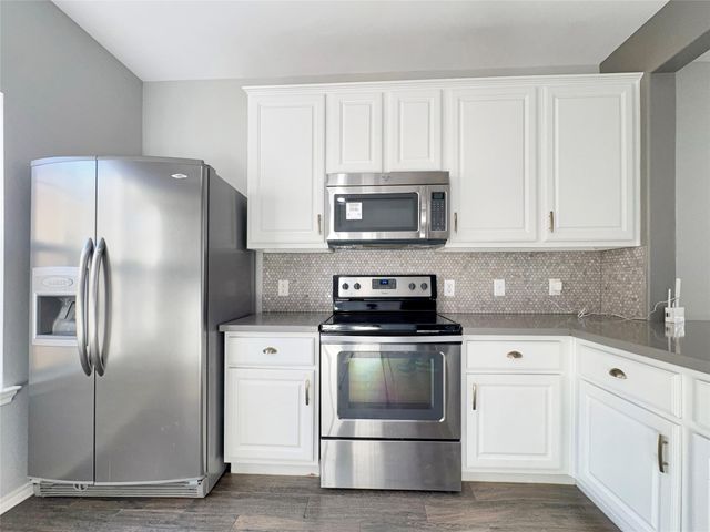 2217 Kemah Village Drive, Kemah, TX 77565